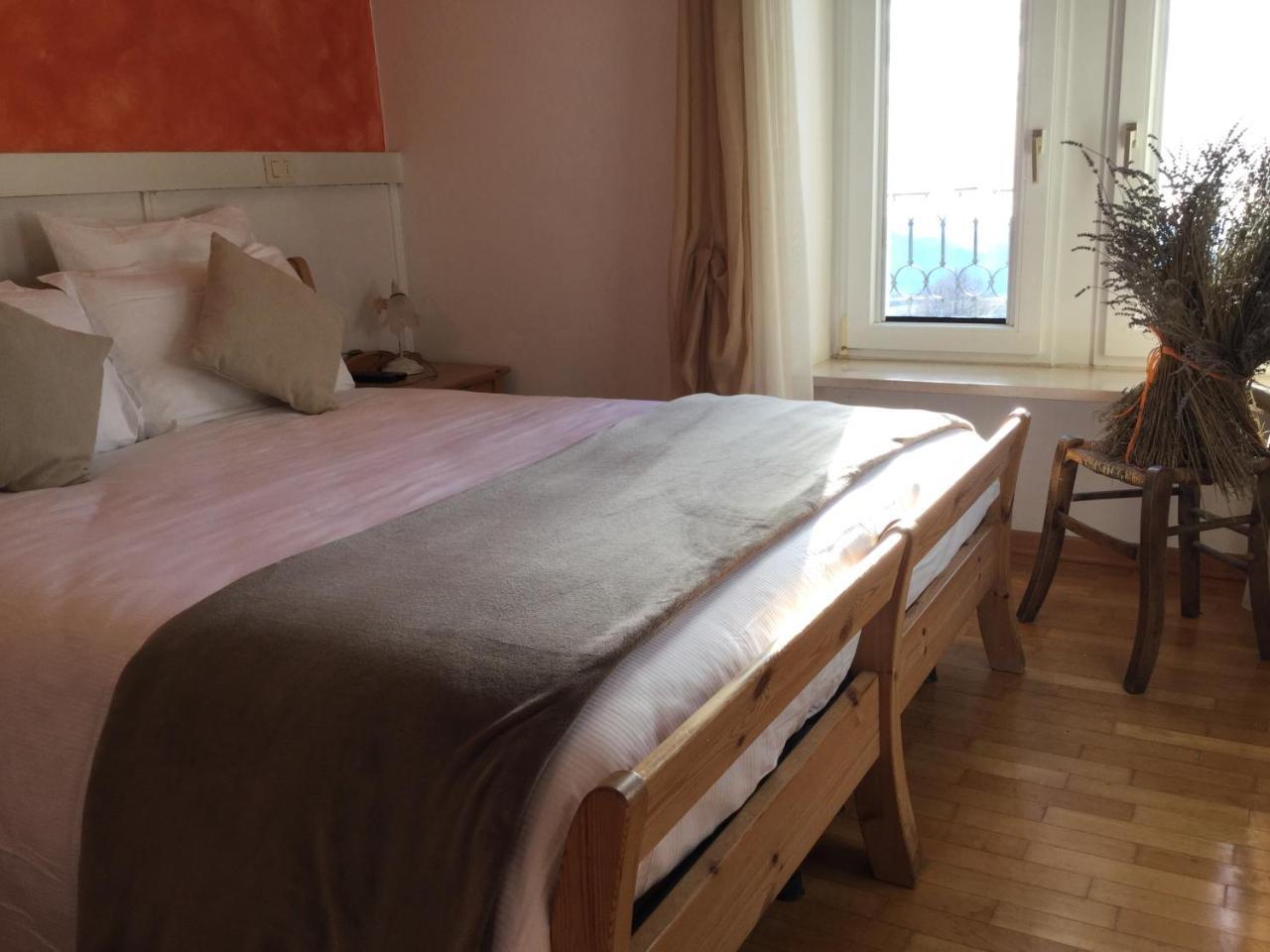 Albergo Ristorante Leso Bosco Chiesanuova Exteriör bild