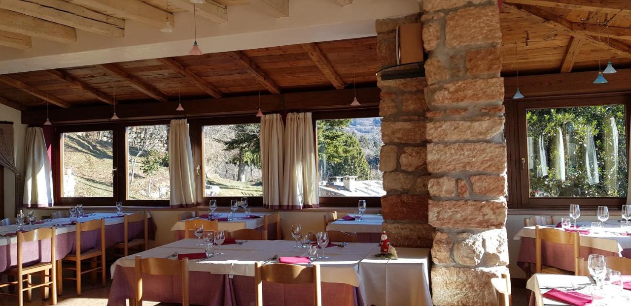 Albergo Ristorante Leso Bosco Chiesanuova Exteriör bild