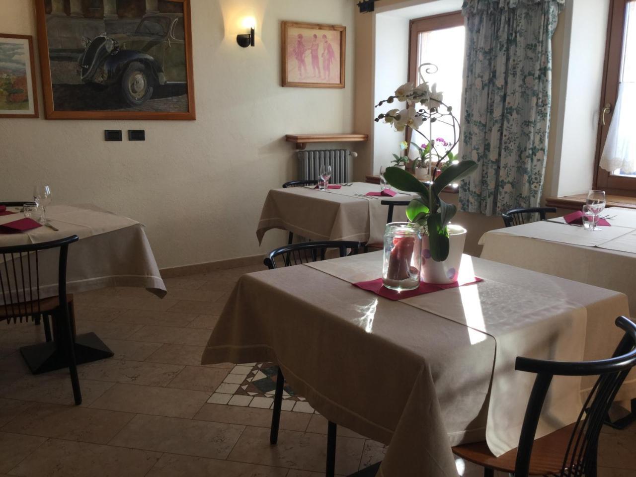 Albergo Ristorante Leso Bosco Chiesanuova Exteriör bild